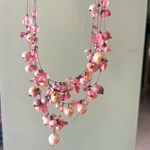 Lovely pink and pearl multi-layered necklace… perfect for spring!